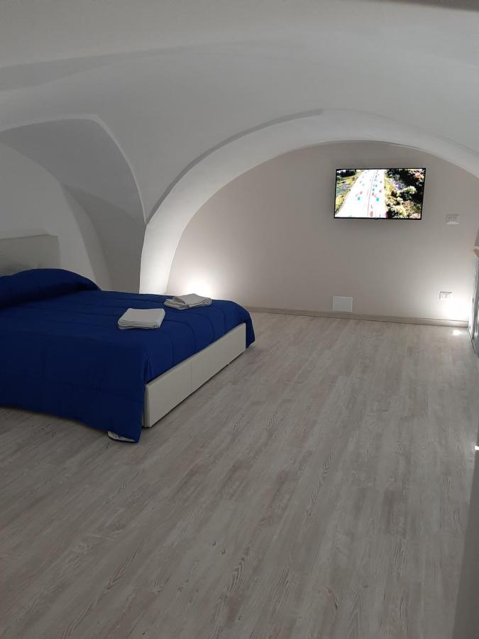 Bed Casa Vacanza Via Gallipoli - Corte Bari 布林迪西 外观 照片