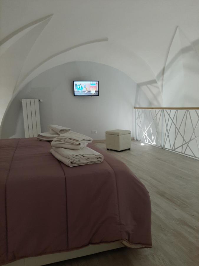 Bed Casa Vacanza Via Gallipoli - Corte Bari 布林迪西 外观 照片