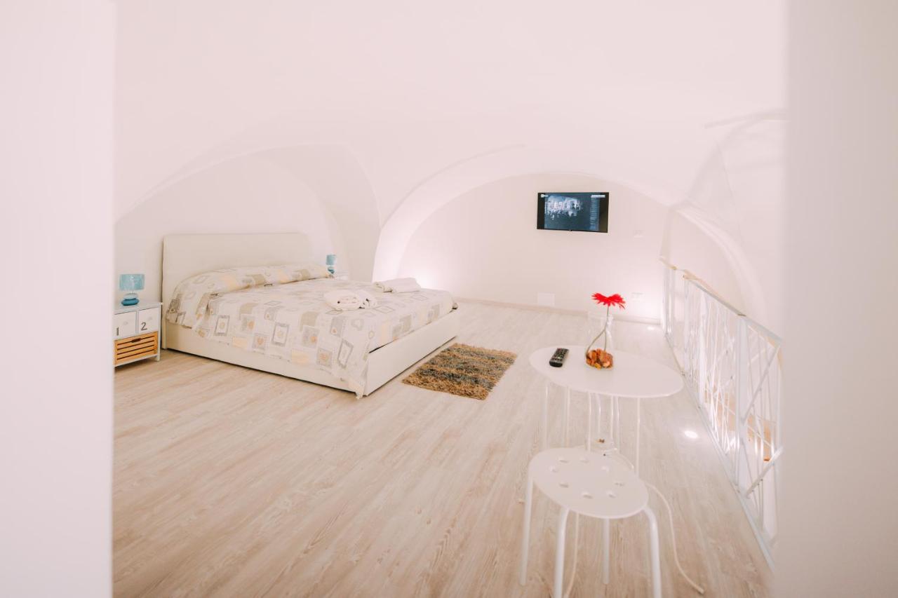 Bed Casa Vacanza Via Gallipoli - Corte Bari 布林迪西 外观 照片