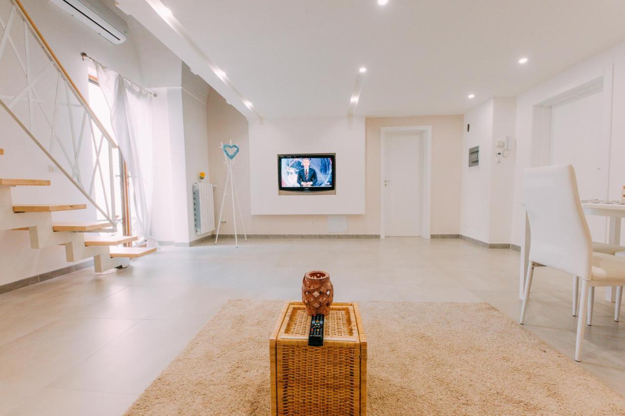 Bed Casa Vacanza Via Gallipoli - Corte Bari 布林迪西 外观 照片