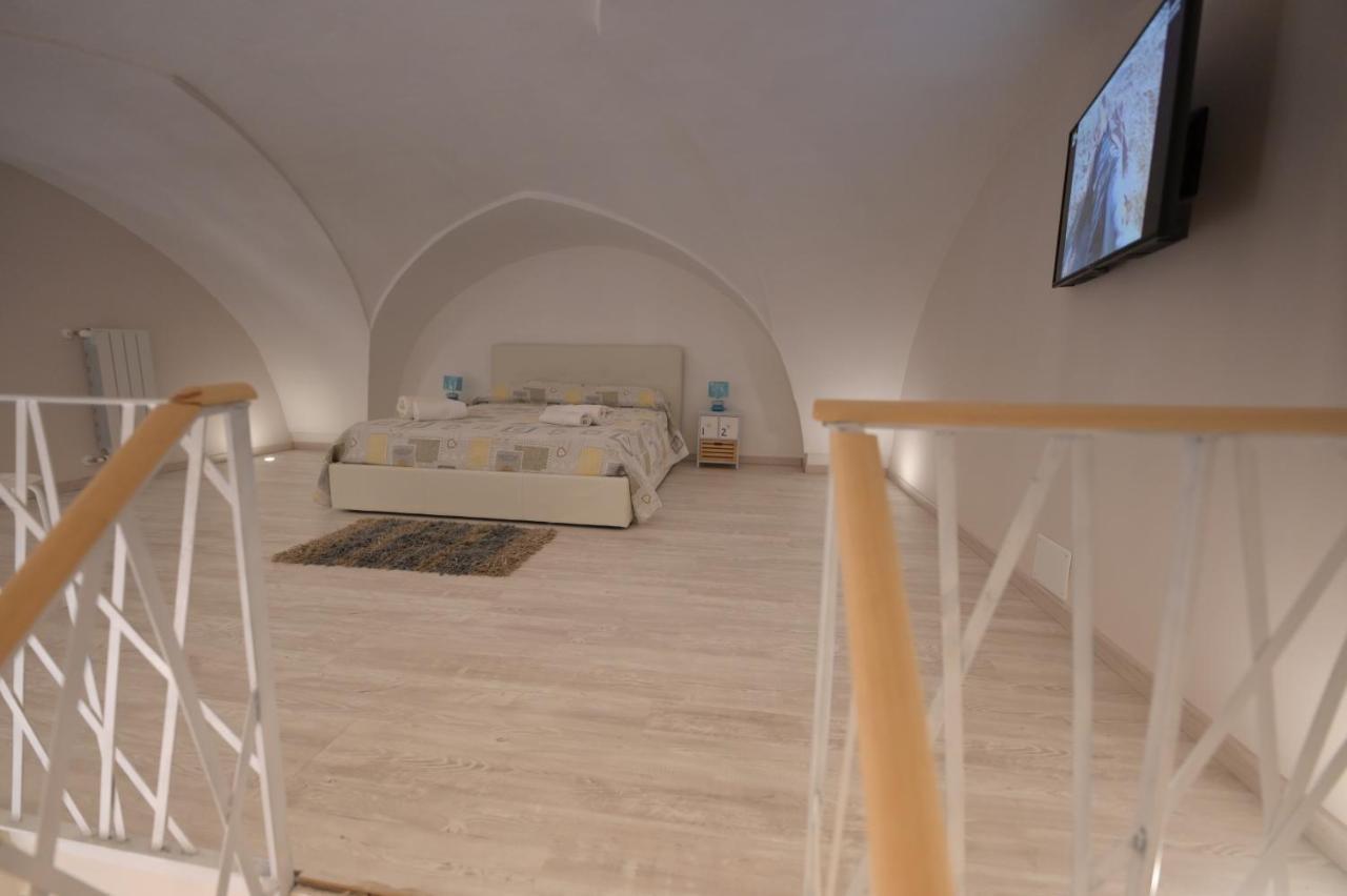 Bed Casa Vacanza Via Gallipoli - Corte Bari 布林迪西 外观 照片