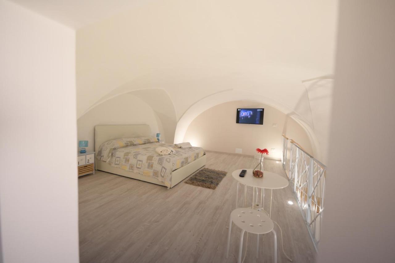 Bed Casa Vacanza Via Gallipoli - Corte Bari 布林迪西 外观 照片
